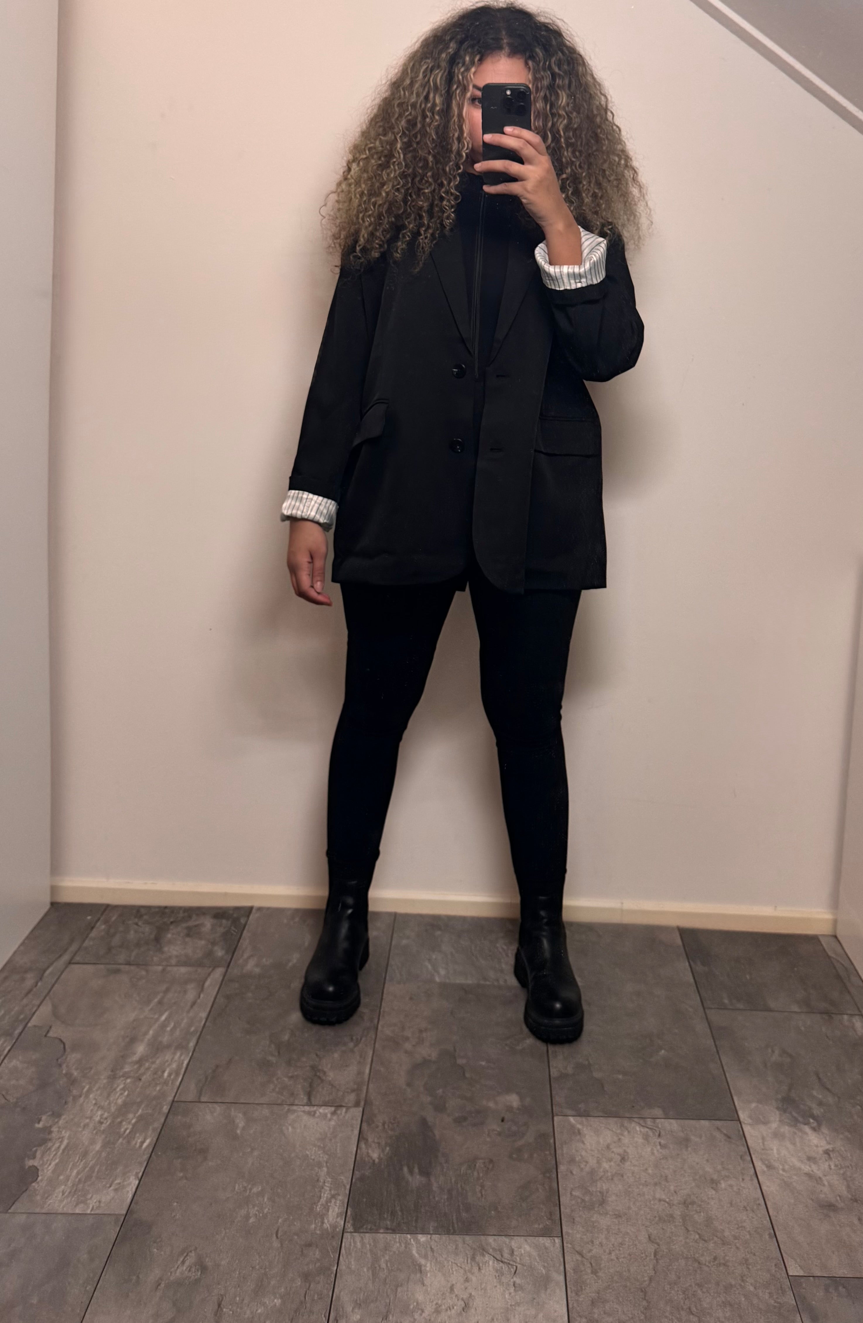 Black Oversized Blazer – Casual Chic Musthave