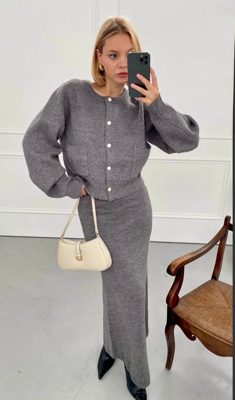 Gebreide Twinset – Vest & Maxi Rok